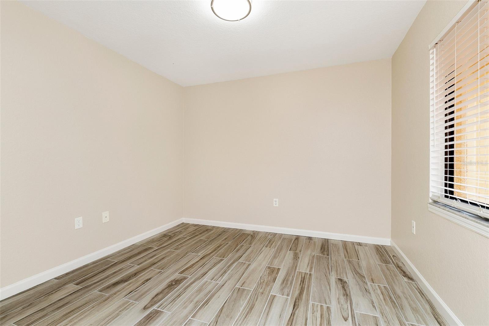 Image 21 of 26 For 7711 Sugar Bend Drive 7711