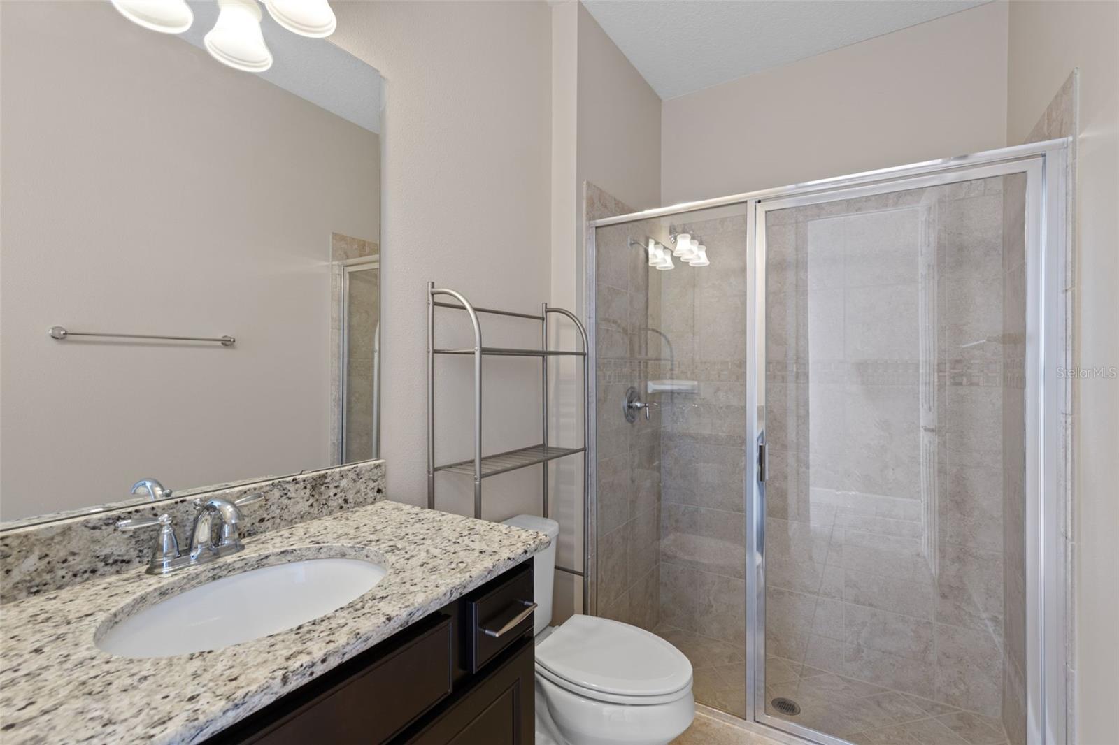 Image 22 of 70 For 531 Crystal Reserve Court