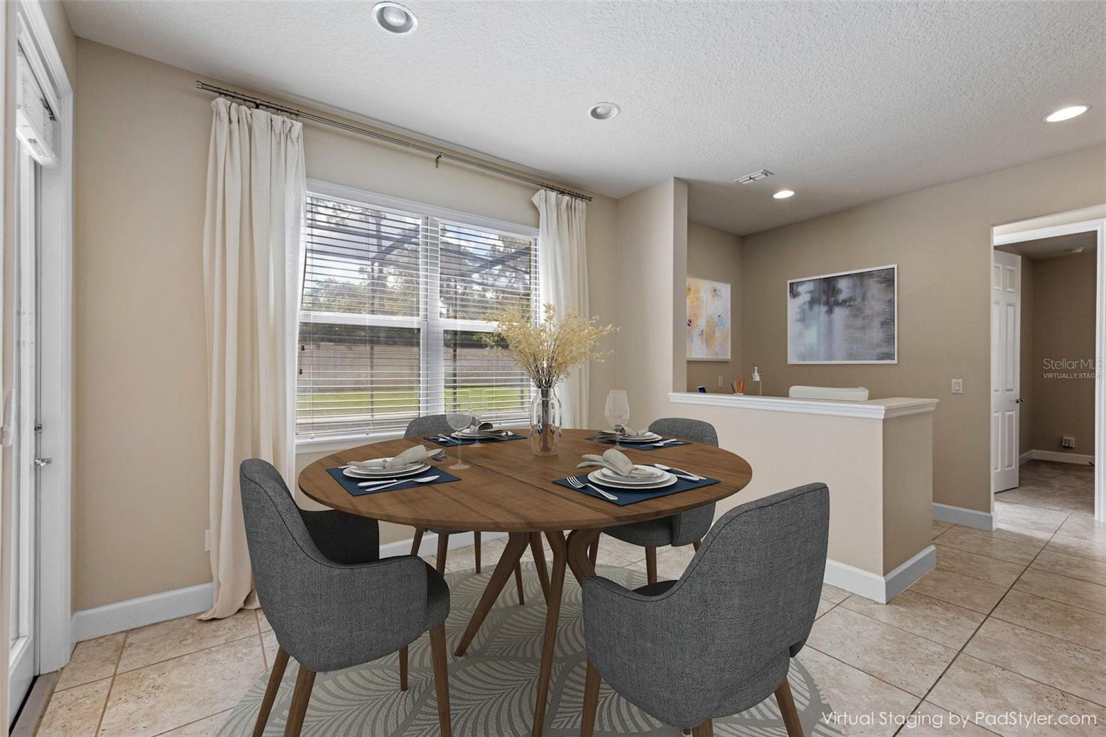 Image 26 of 70 For 531 Crystal Reserve Court