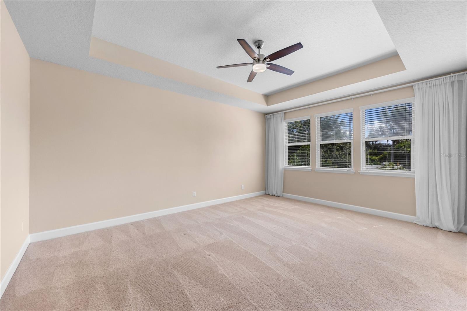Image 33 of 70 For 531 Crystal Reserve Court