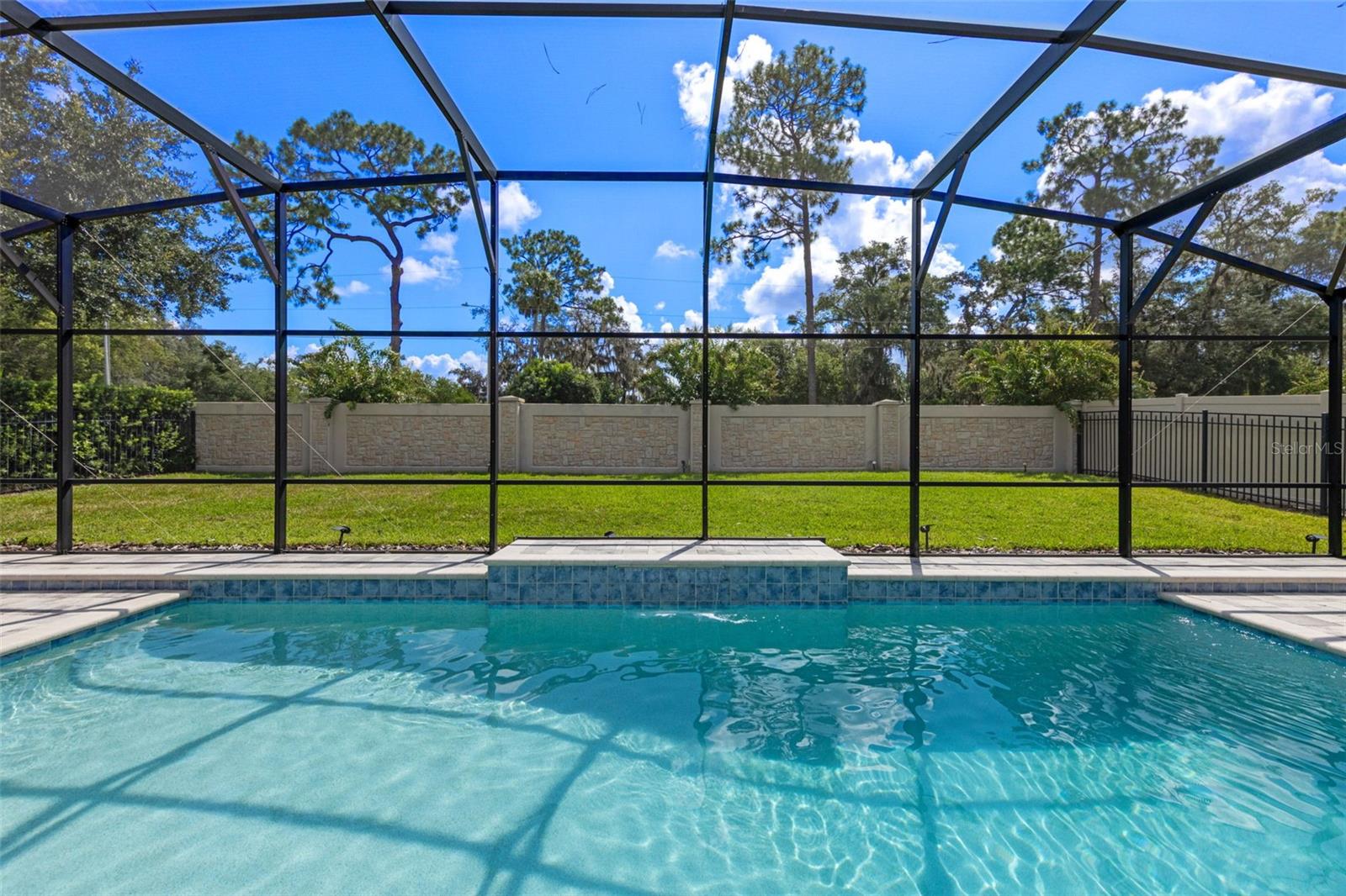 Image 52 of 70 For 531 Crystal Reserve Court