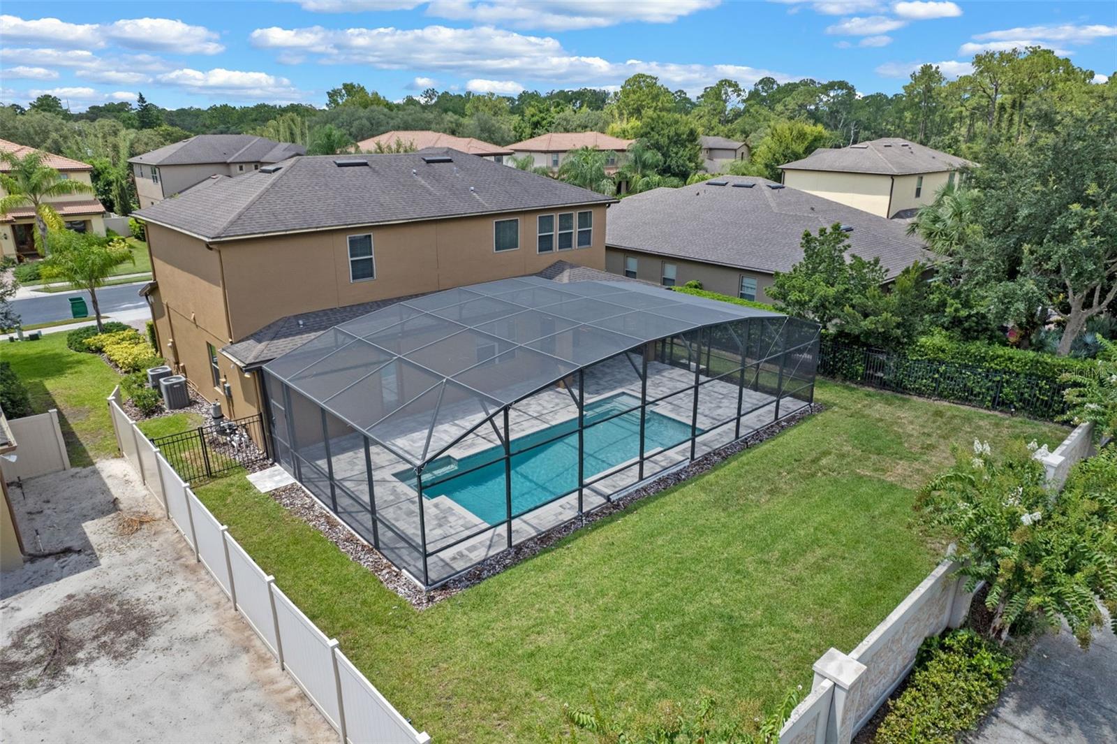 Image 61 of 70 For 531 Crystal Reserve Court