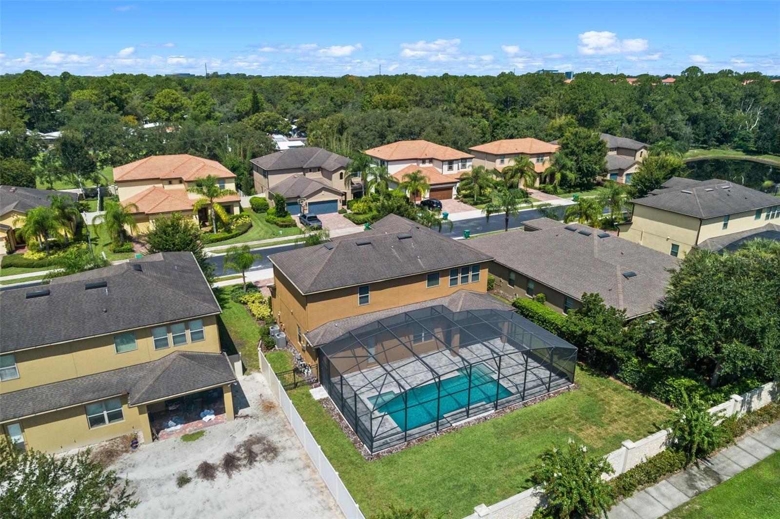 Image 62 of 70 For 531 Crystal Reserve Court
