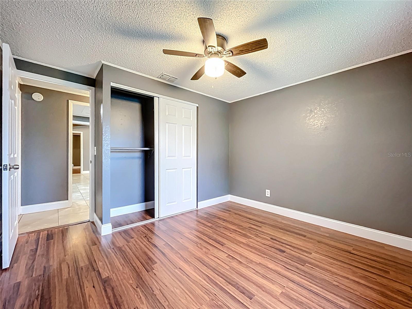 Image 36 of 41 For 722 Eagle Avenue