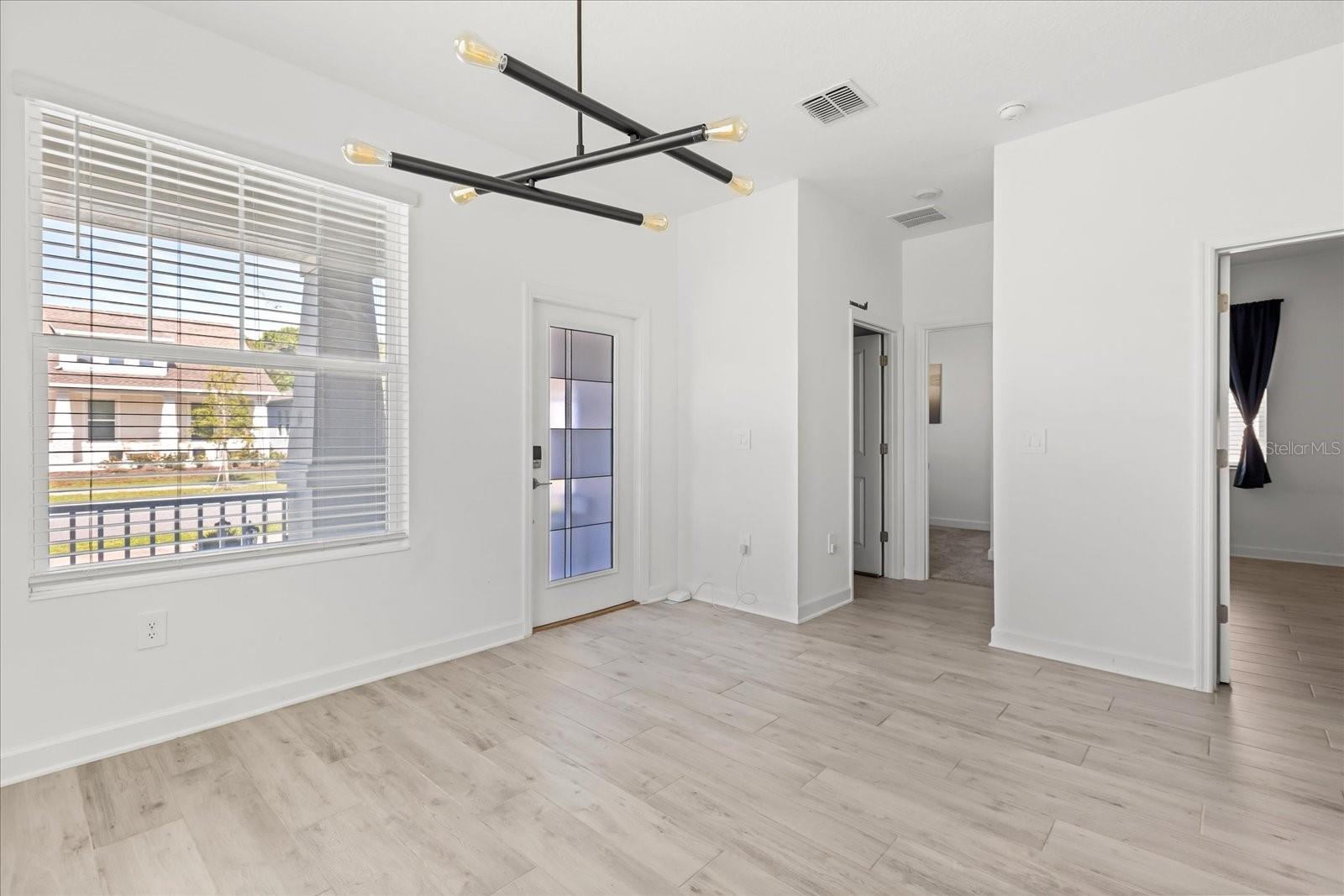 Image 12 of 68 For 11281 Lore Way