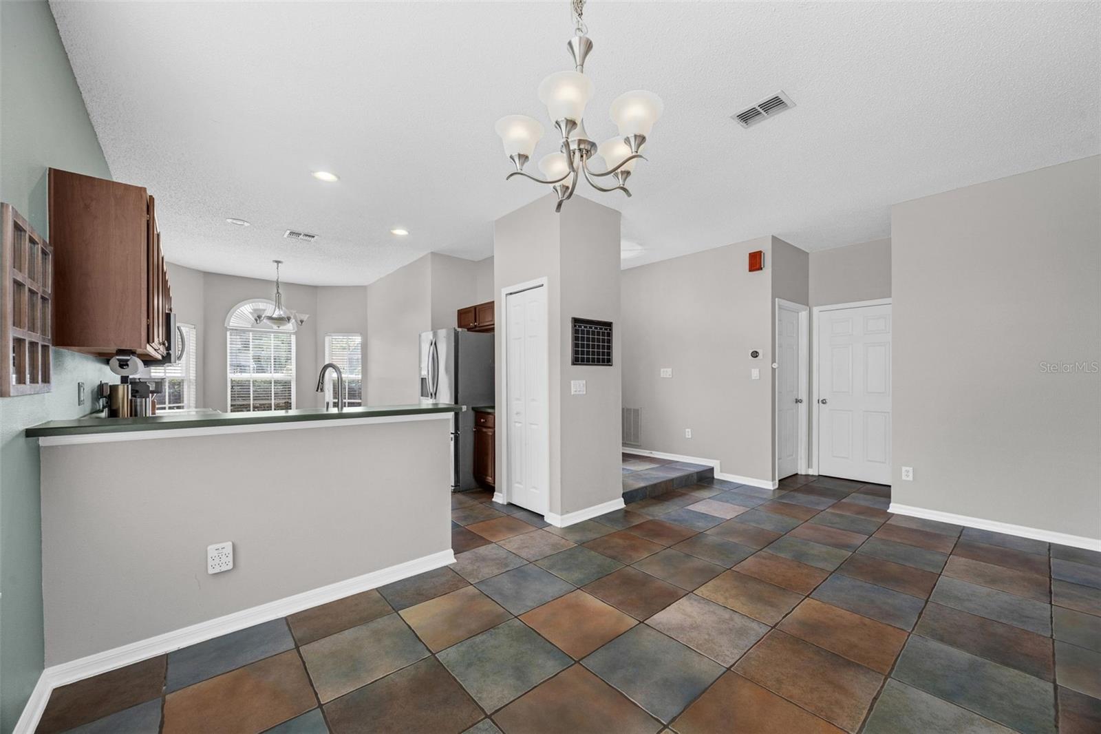 Image 11 of 30 For 14321 Viburnum Lane