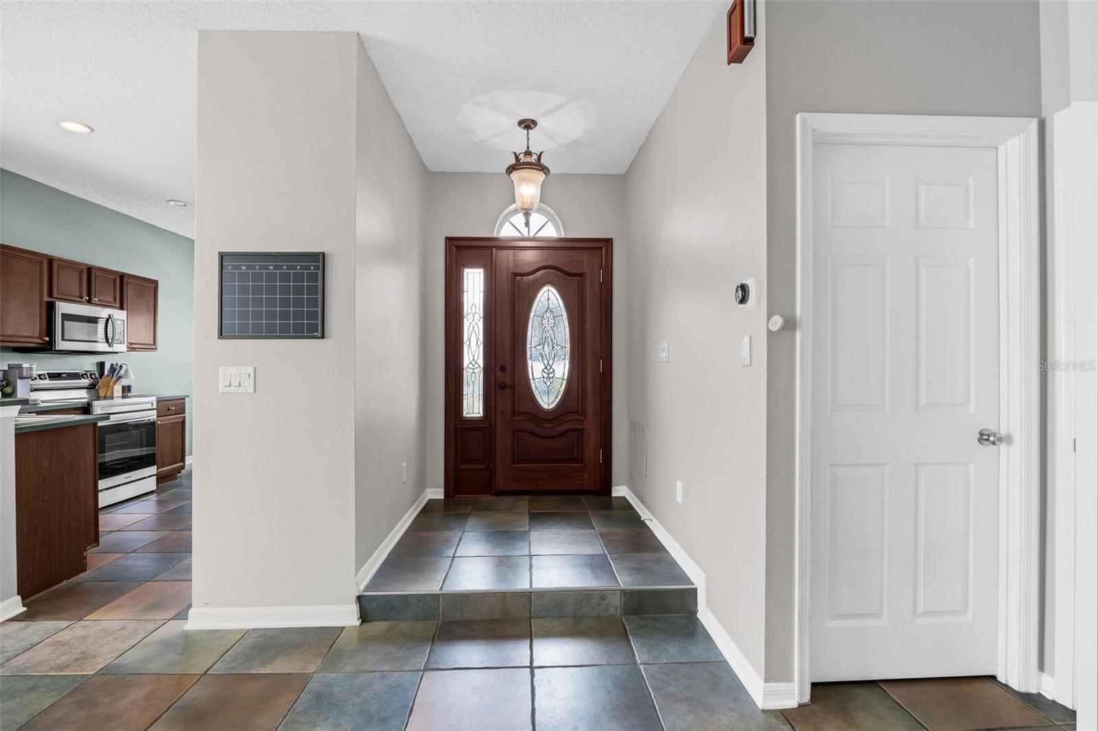 Image 5 of 30 For 14321 Viburnum Lane