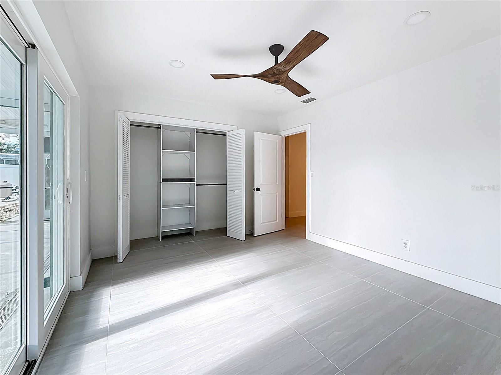 Listing photo id 26 for 4219 Helena Street Ne