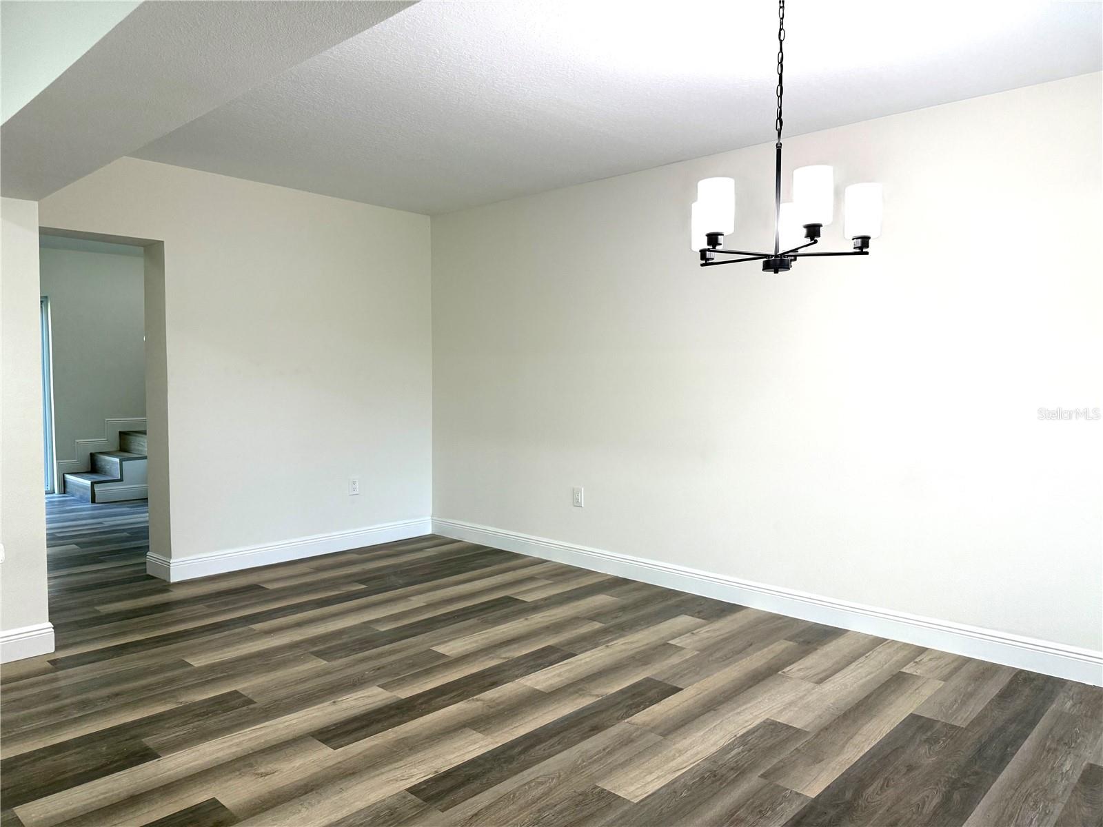 Image 11 of 18 For 2807 Orange Boulevard