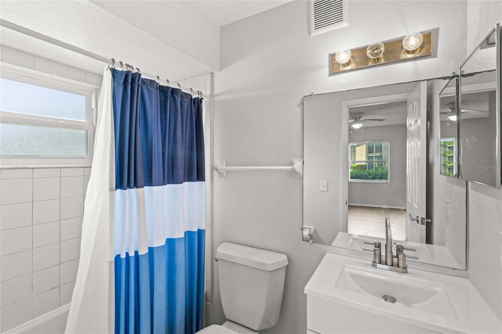 Image 16 of 29 For 2401 Barley Club Court 1