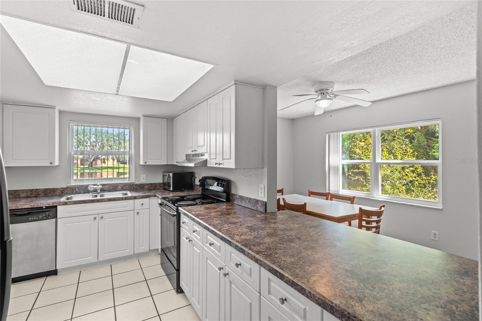 Image 4 of 29 For 2401 Barley Club Court 1