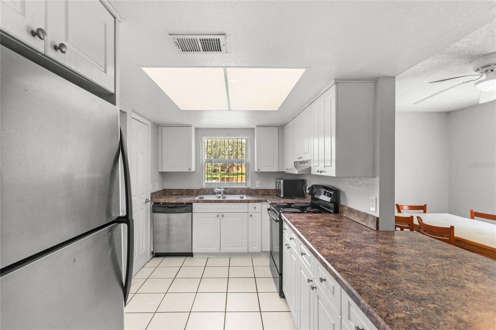 Image 7 of 29 For 2401 Barley Club Court 1