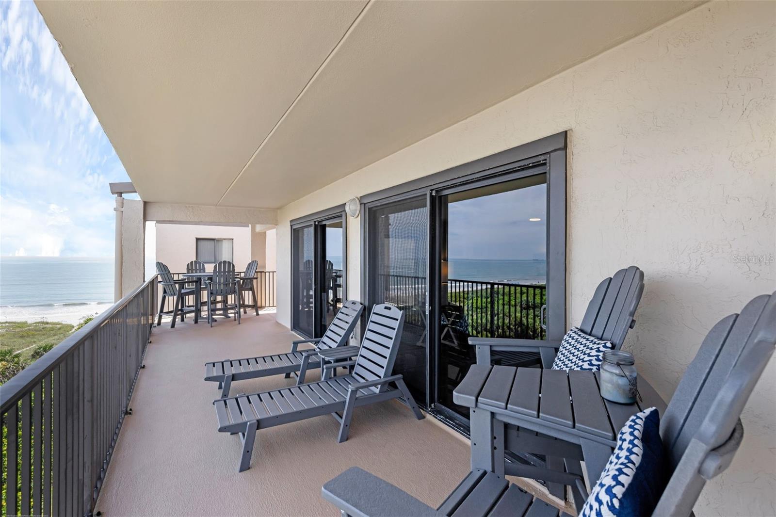 Image 4 of 46 For 3170 Atlantic Avenue 708