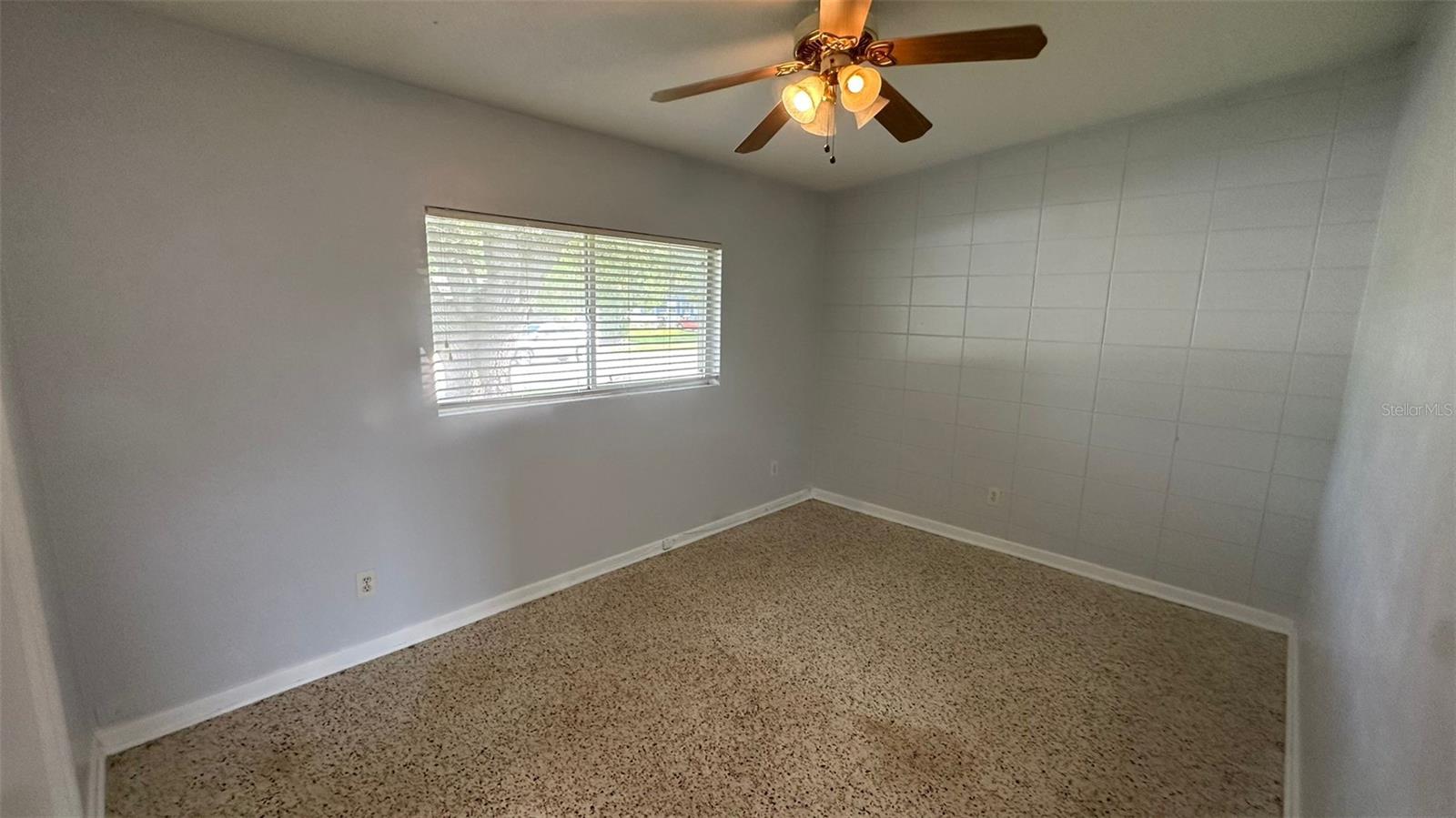 Image 4 of 8 For 1418 Beatrice Drive