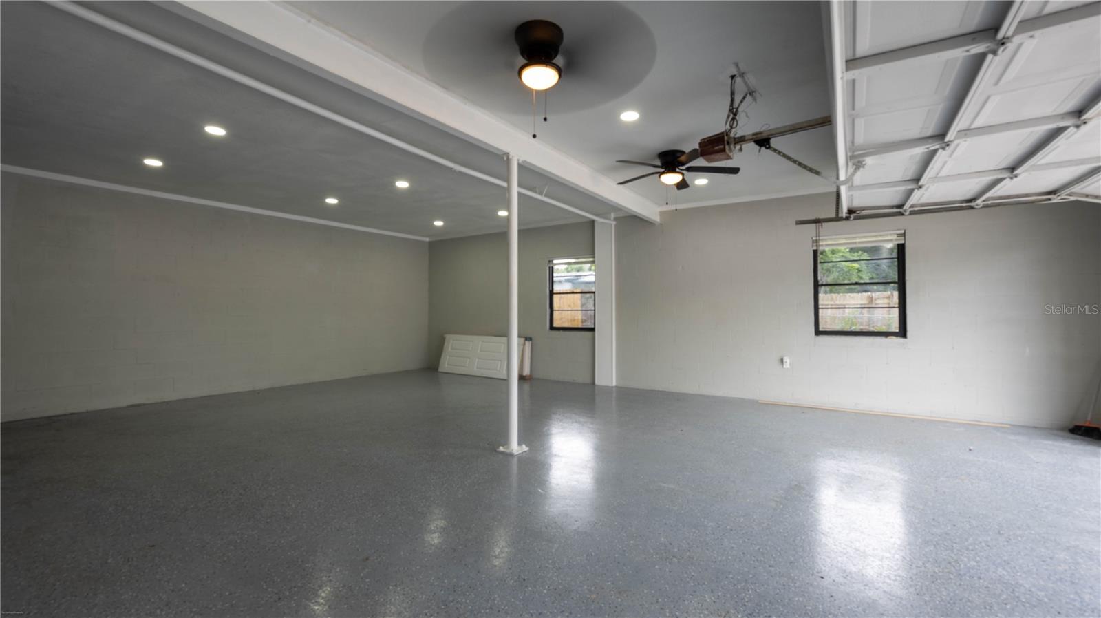 Image 8 of 21 For 4414 Lake Lawne Avenue