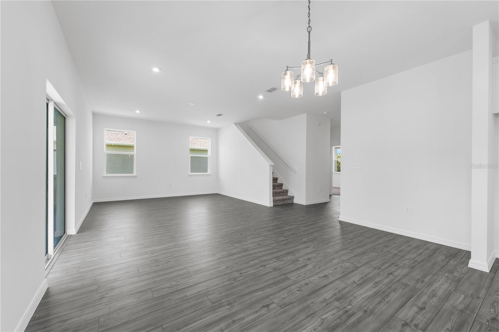 Image 8 of 55 For 105 Brookshire Avenue