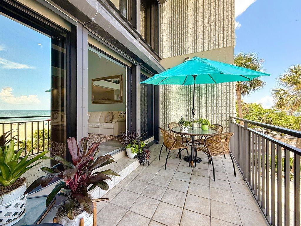 Image 48 of 96 For 19700 Gulf Boulevard 202