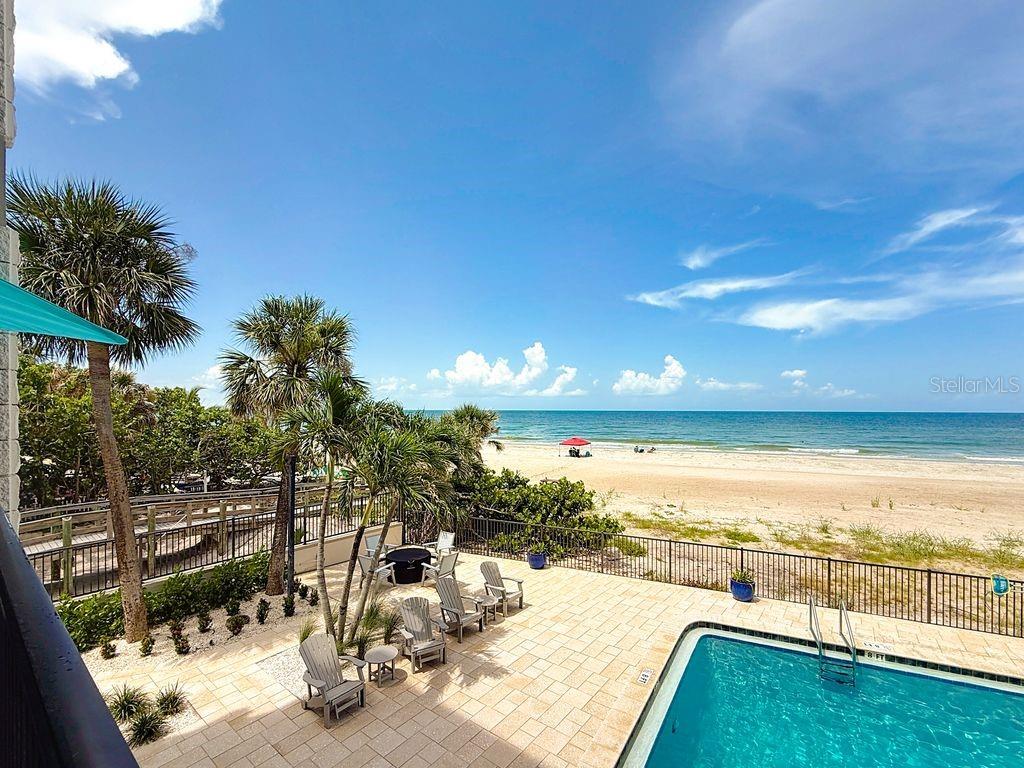 Image 49 of 96 For 19700 Gulf Boulevard 202