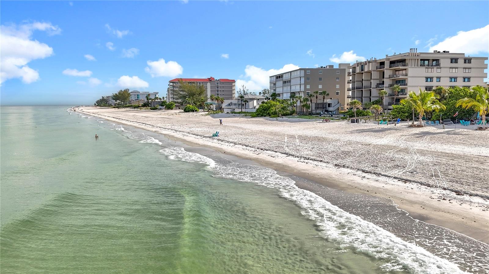 Image 87 of 96 For 19700 Gulf Boulevard 202
