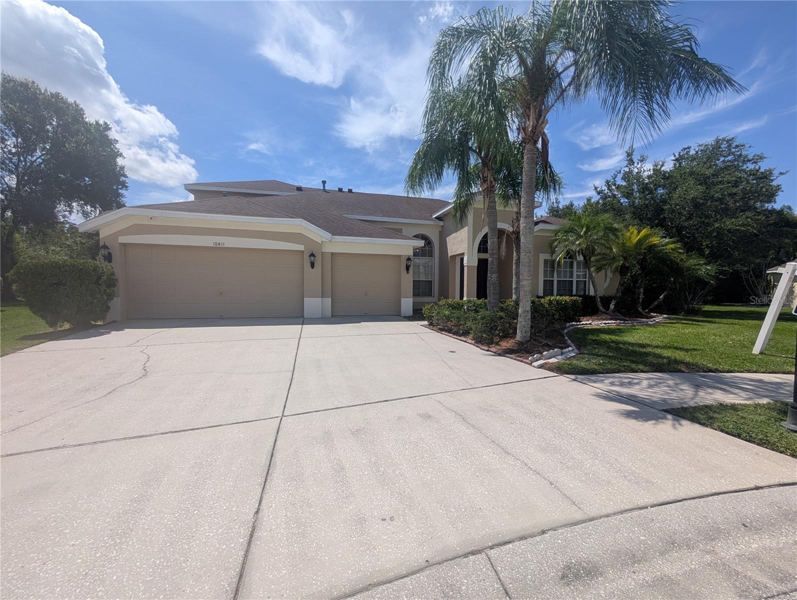 Details for 10411 Riverburn Drive, TAMPA, FL 33647