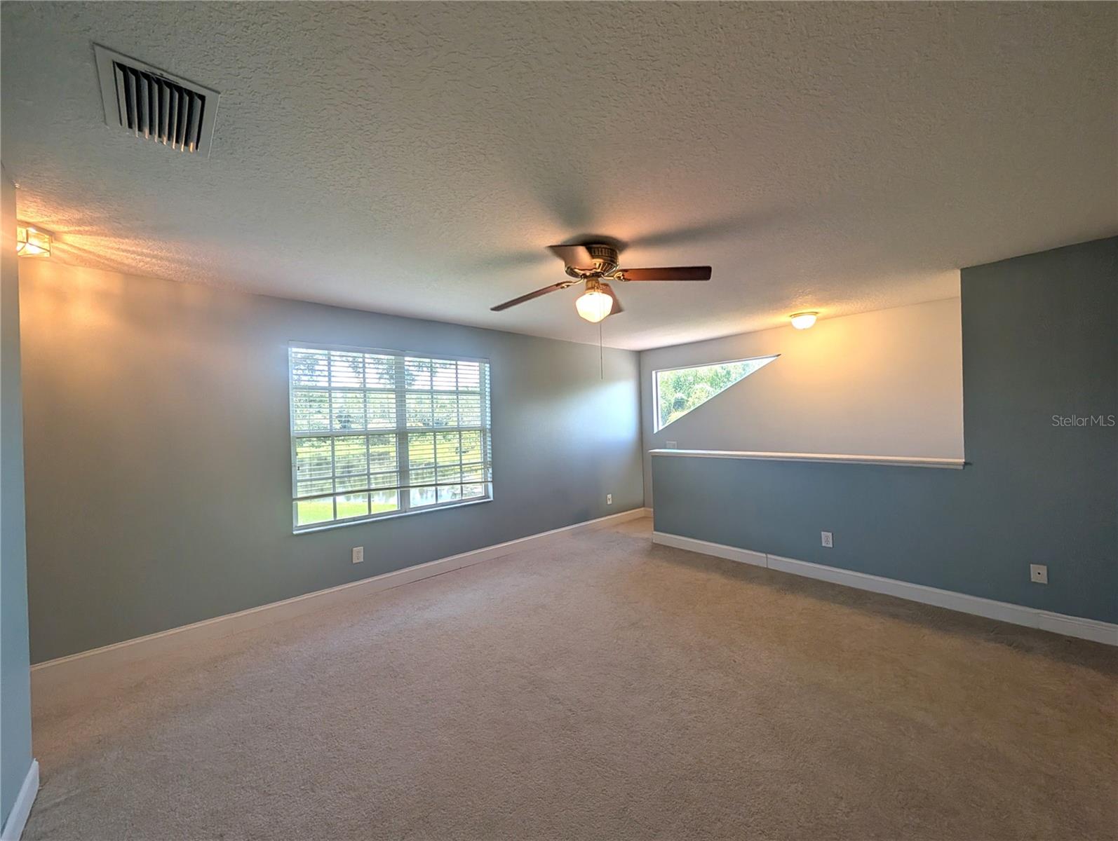 Image 19 of 31 For 10411 Riverburn Drive