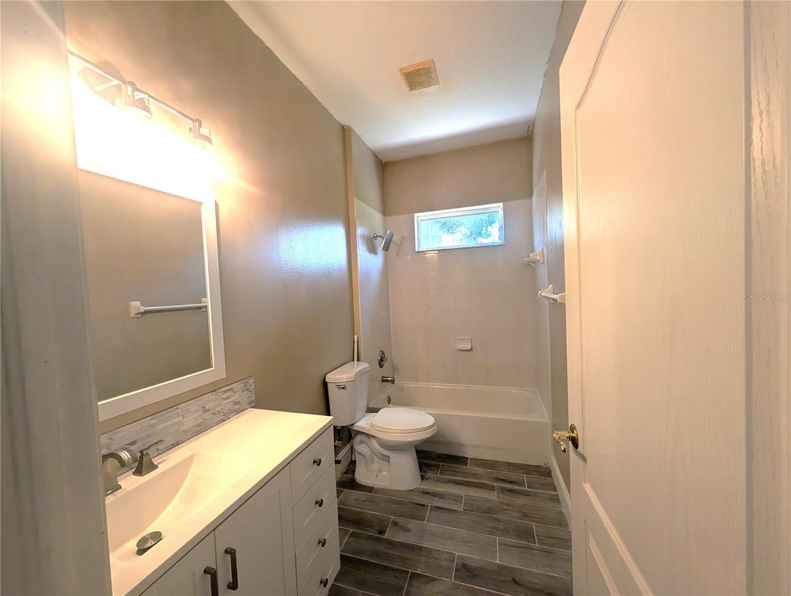 Image 29 of 31 For 10411 Riverburn Drive