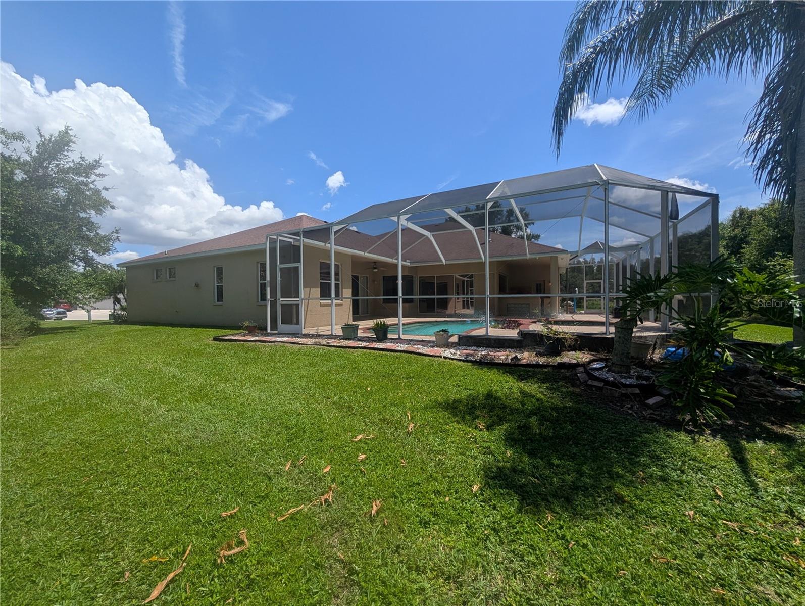 Image 4 of 31 For 10411 Riverburn Drive