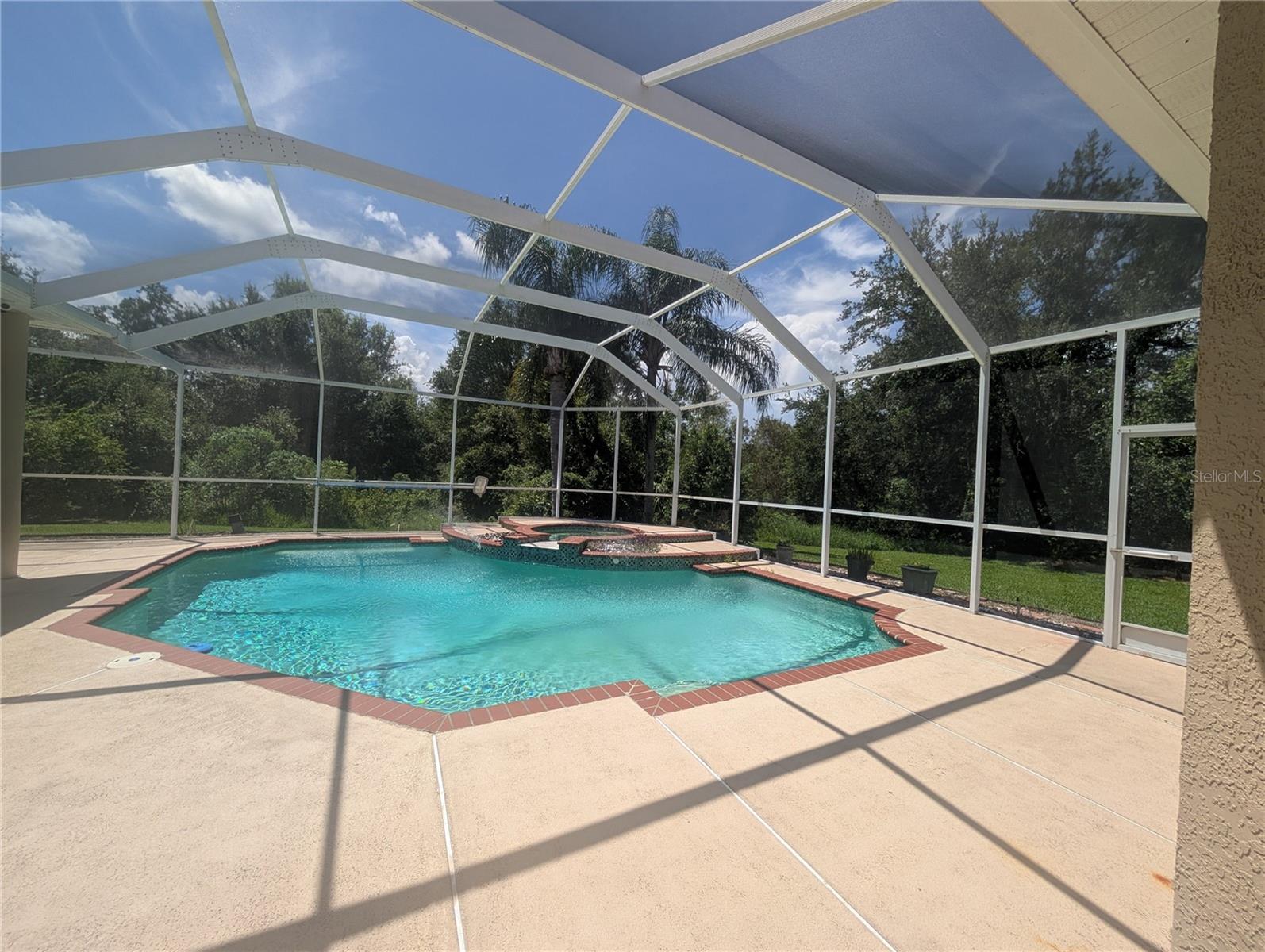 Image 7 of 31 For 10411 Riverburn Drive