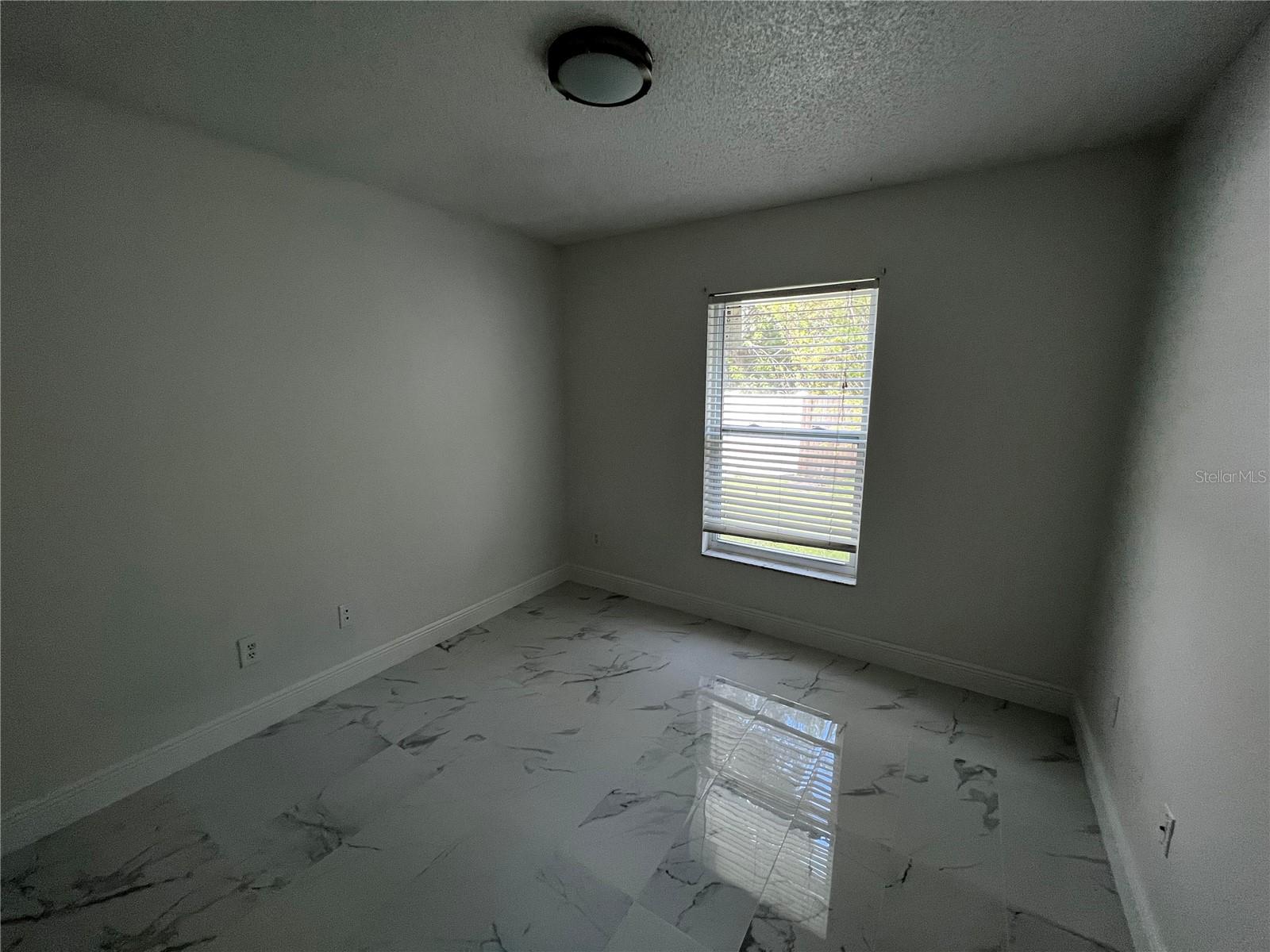 Image 14 of 18 For 2486 Shelby Circle