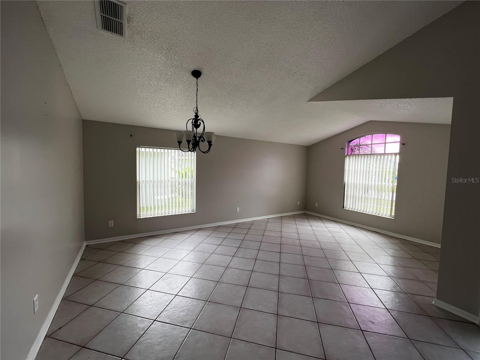 Image 9 of 18 For 2486 Shelby Circle
