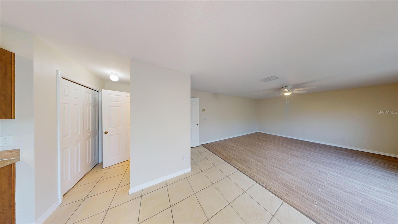 Image 10 of 25 For 3833 Klondike Place