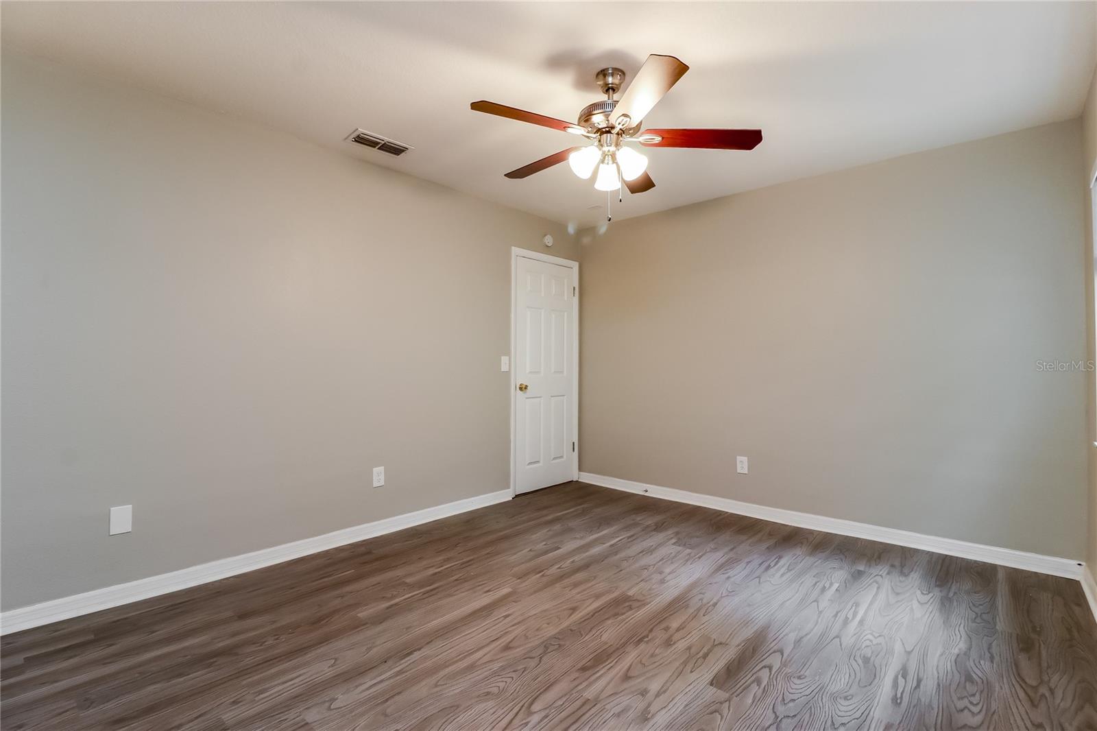 Image 10 of 16 For 6810 18th Street