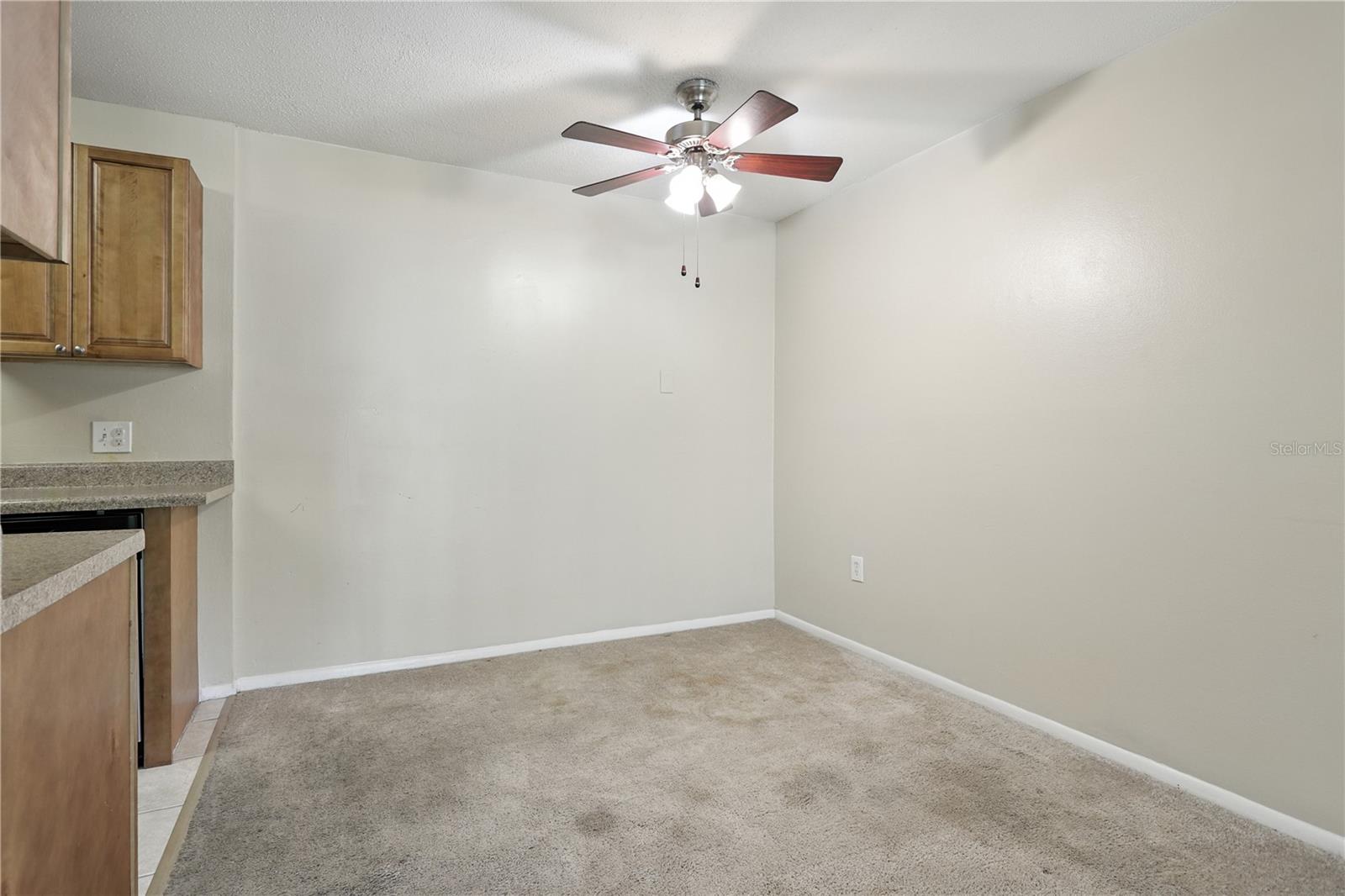 Image 9 of 27 For 1695 Lee Road C206