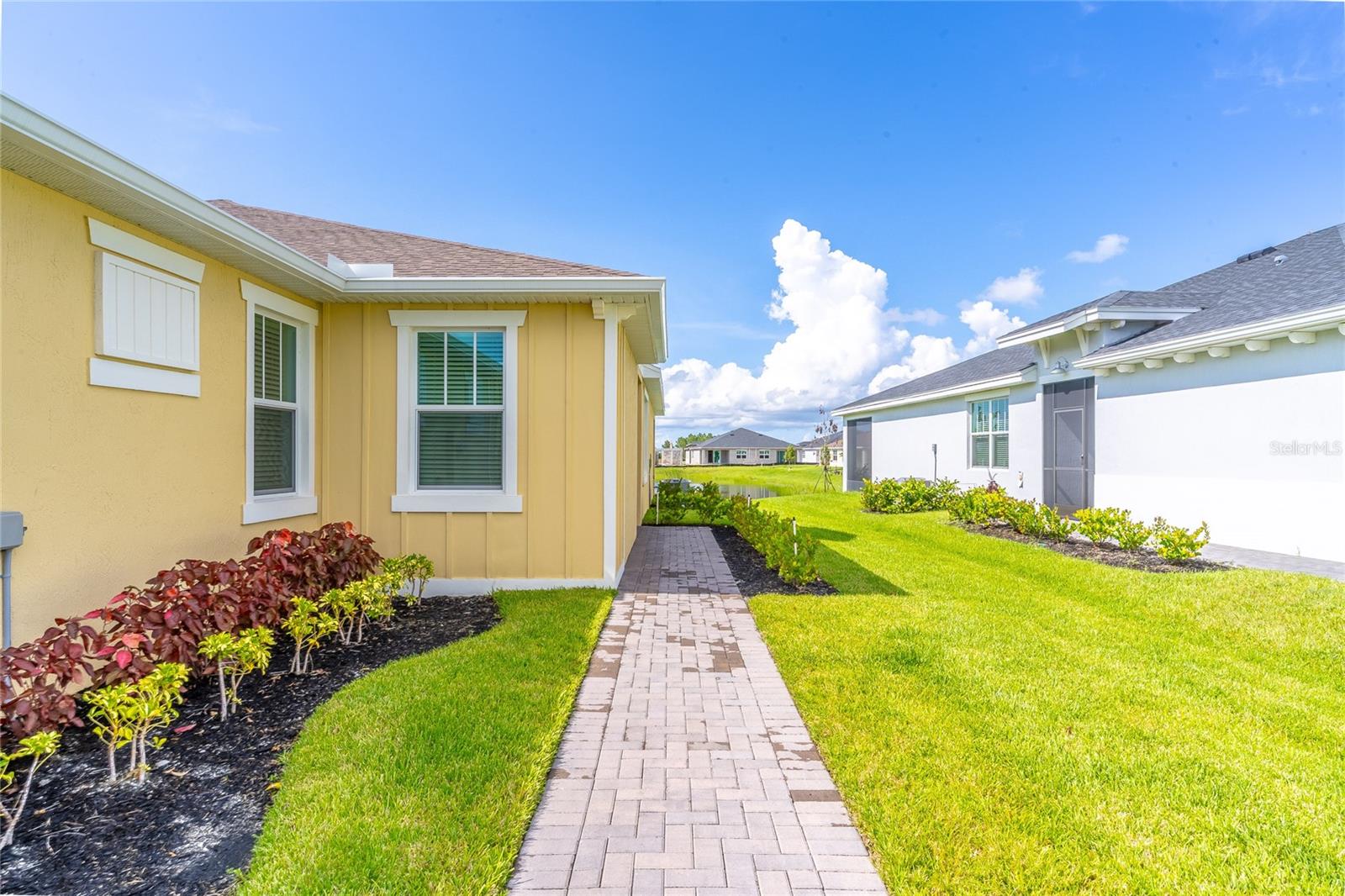 Image 15 of 41 For 2297 Cerulean Drive Nw