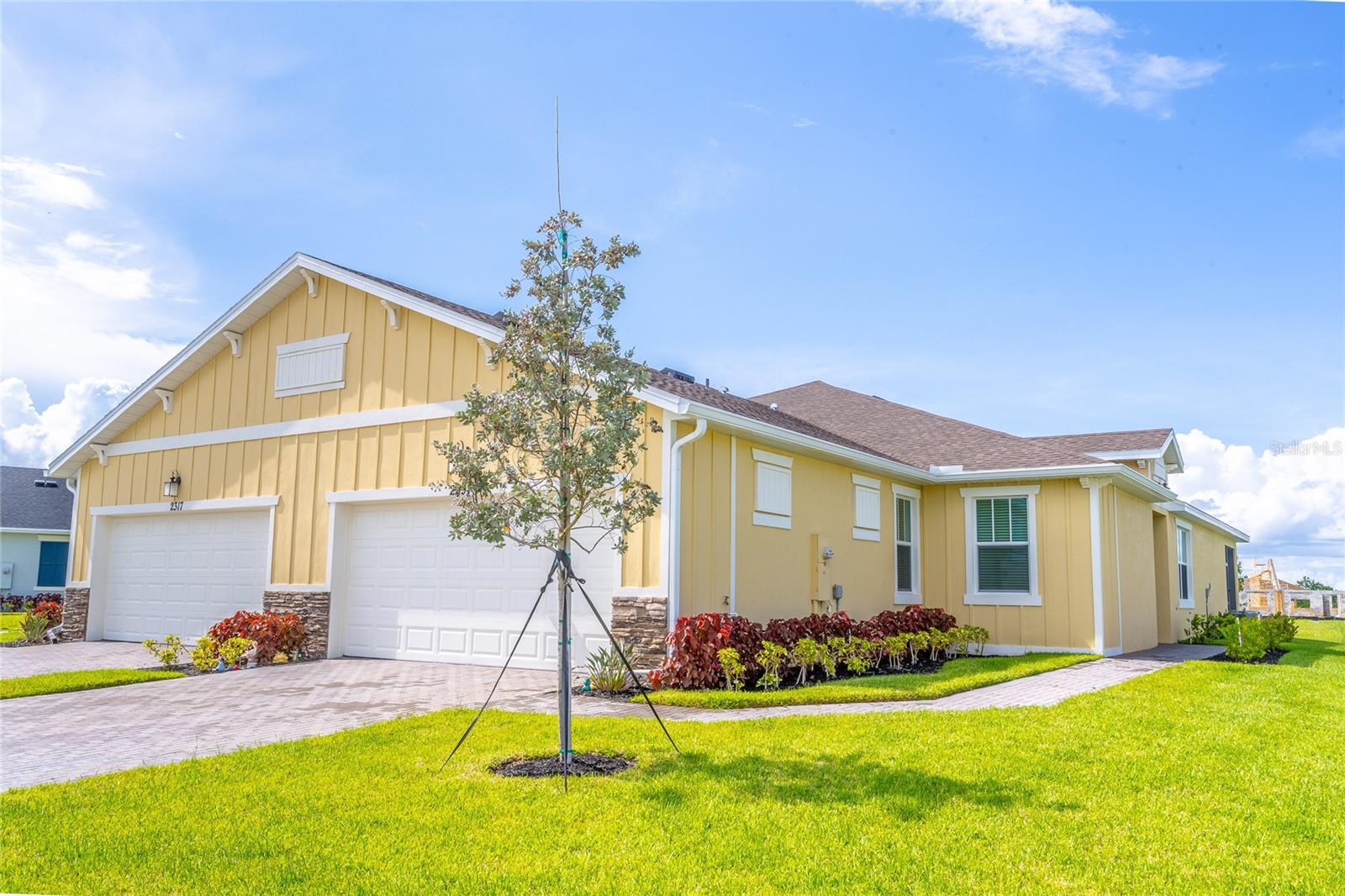 Image 2 of 41 For 2297 Cerulean Drive Nw