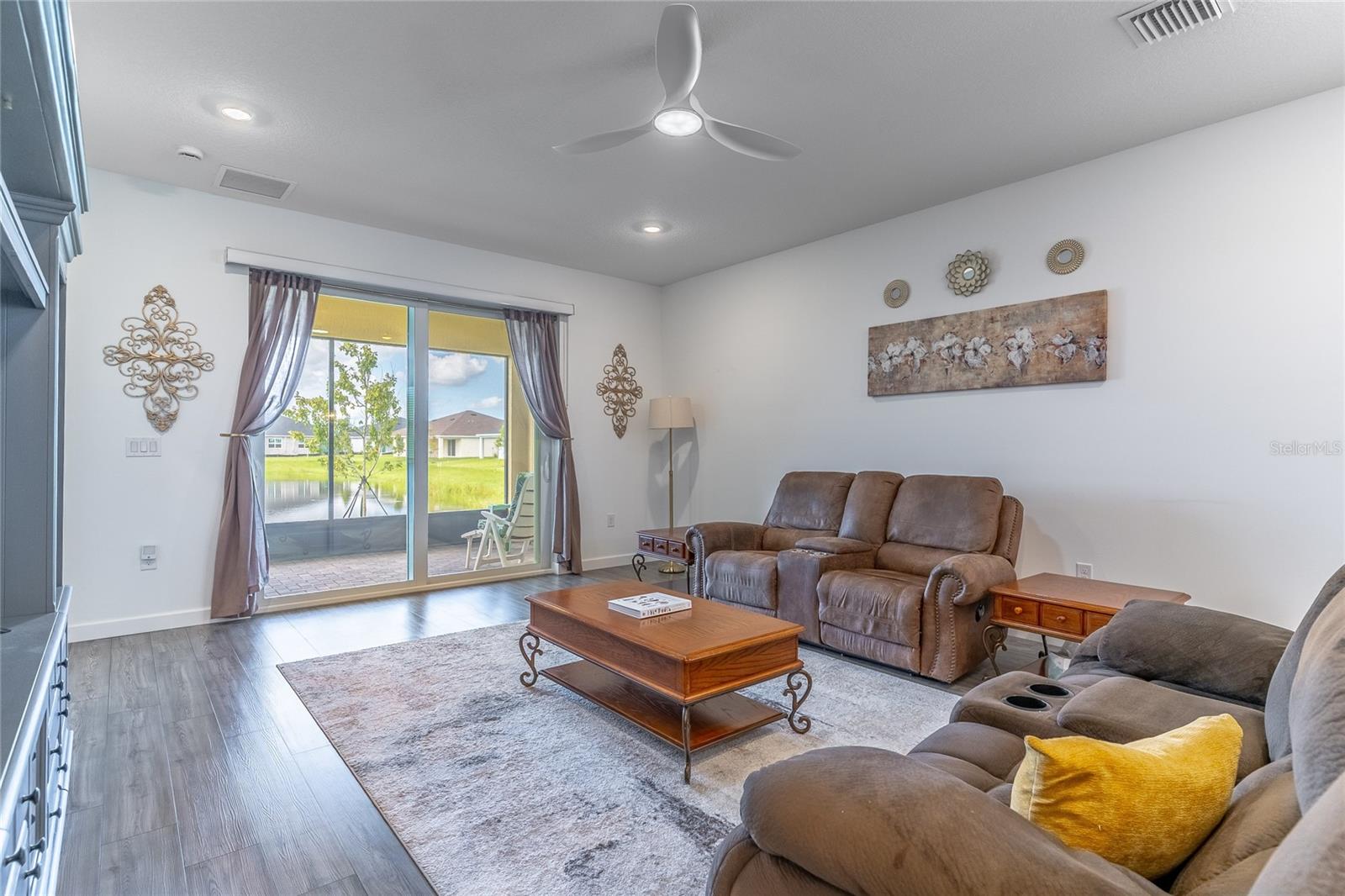 Image 22 of 41 For 2297 Cerulean Drive Nw