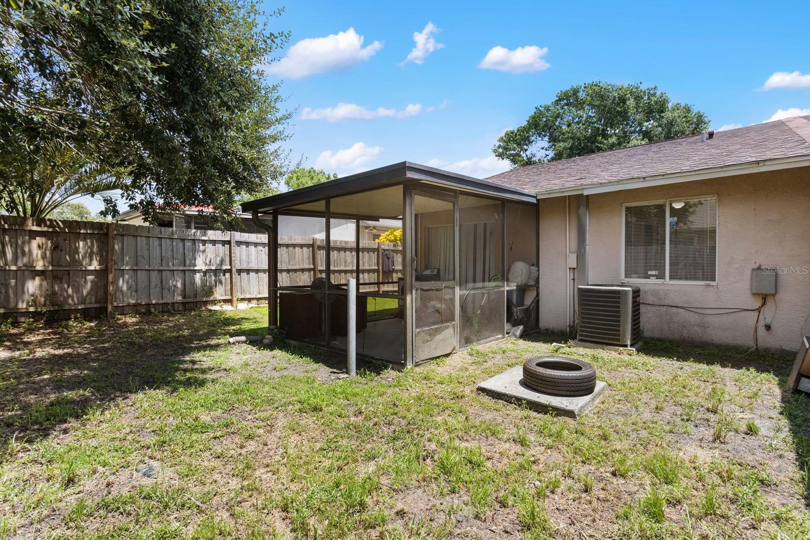 Image 16 of 25 For 1400 Eagle Lane