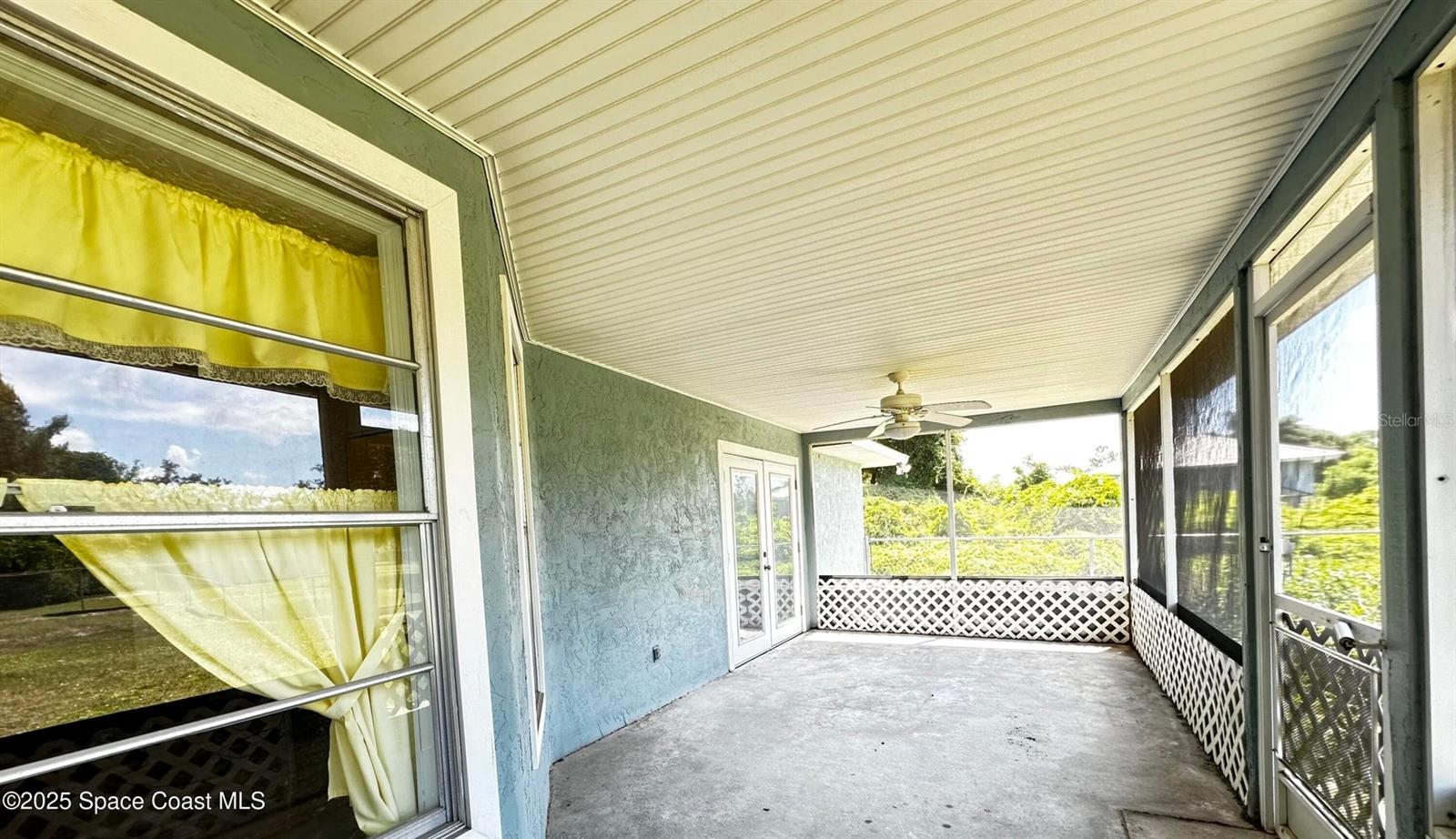 Image 11 of 26 For 3715 Canaveral Groves Boulevard