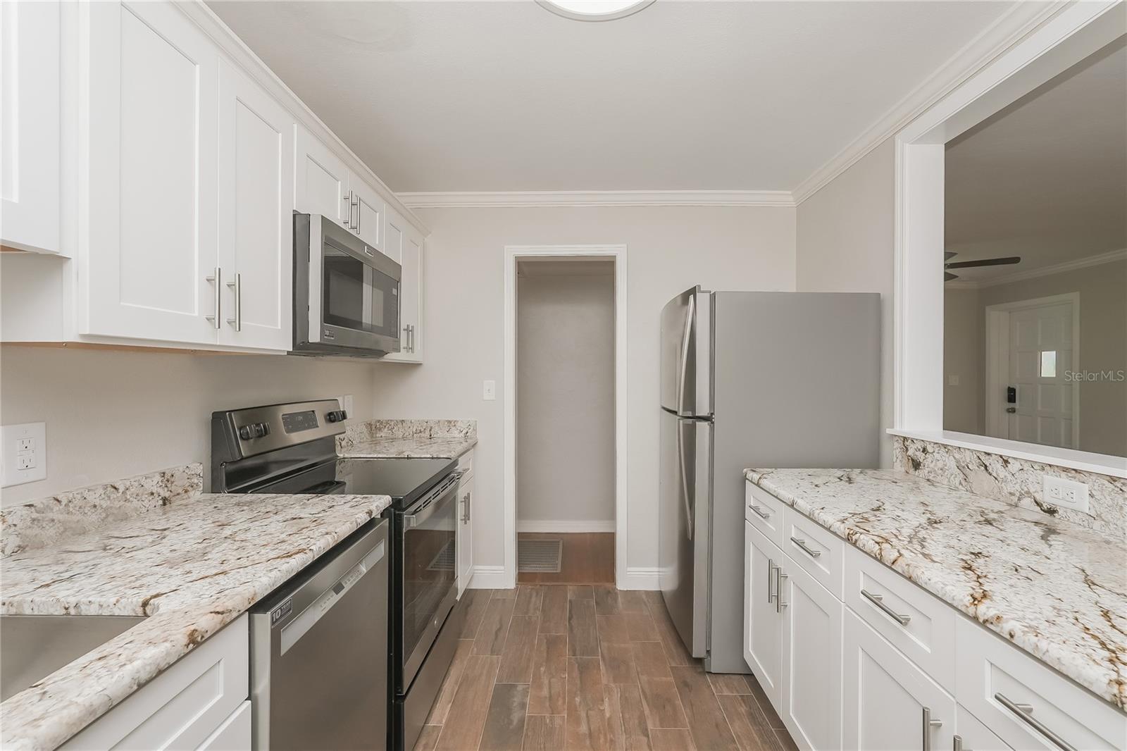 Image 4 of 16 For 823 Demington Street