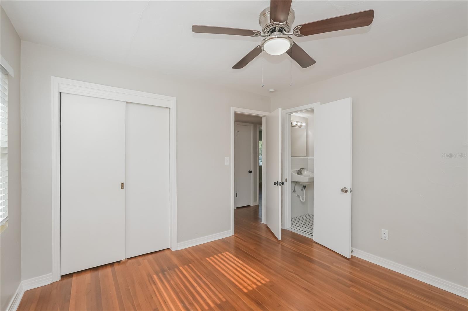 Image 9 of 16 For 823 Demington Street