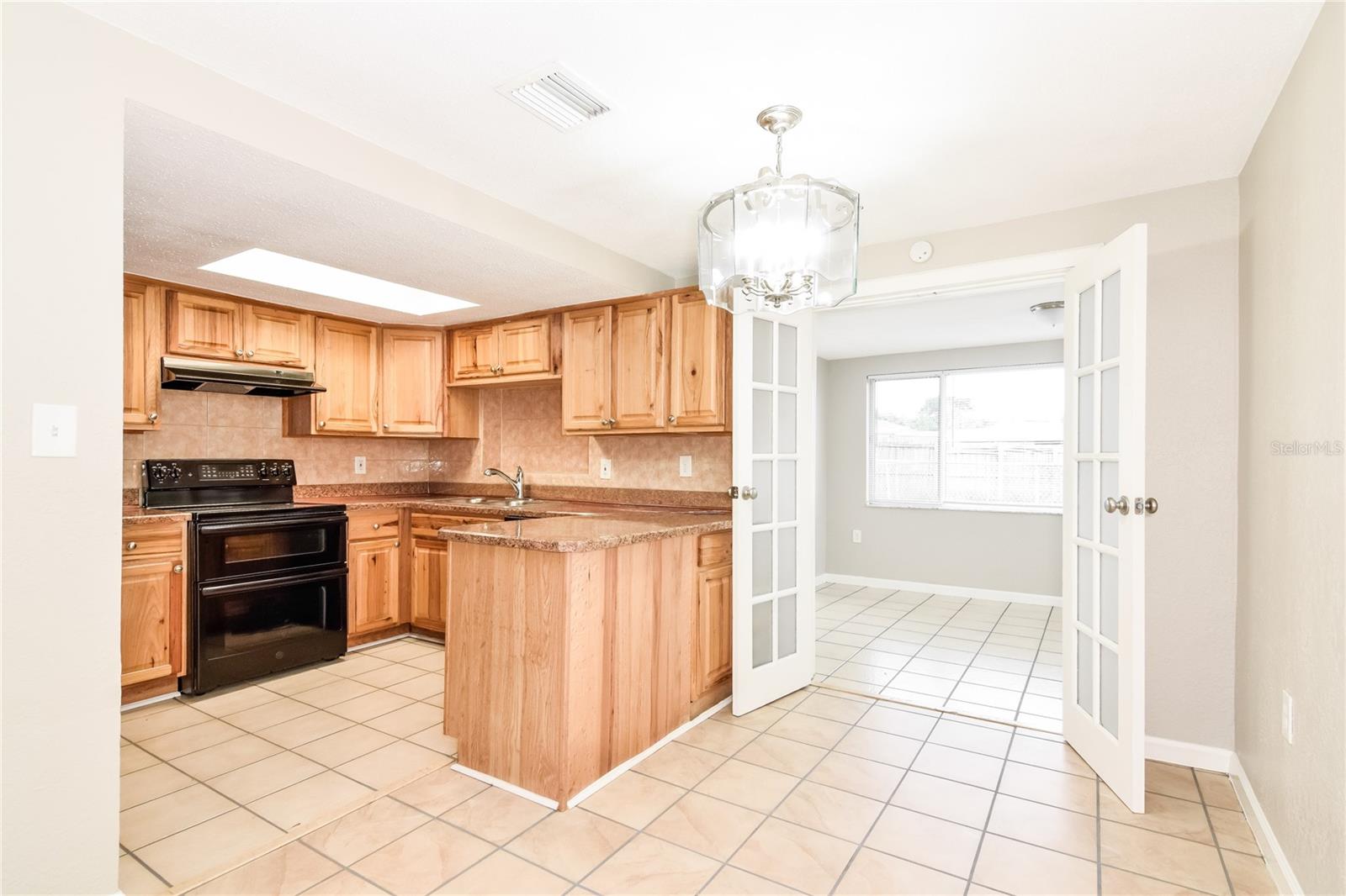 Image 5 of 16 For 10227 Glen Moor Lane