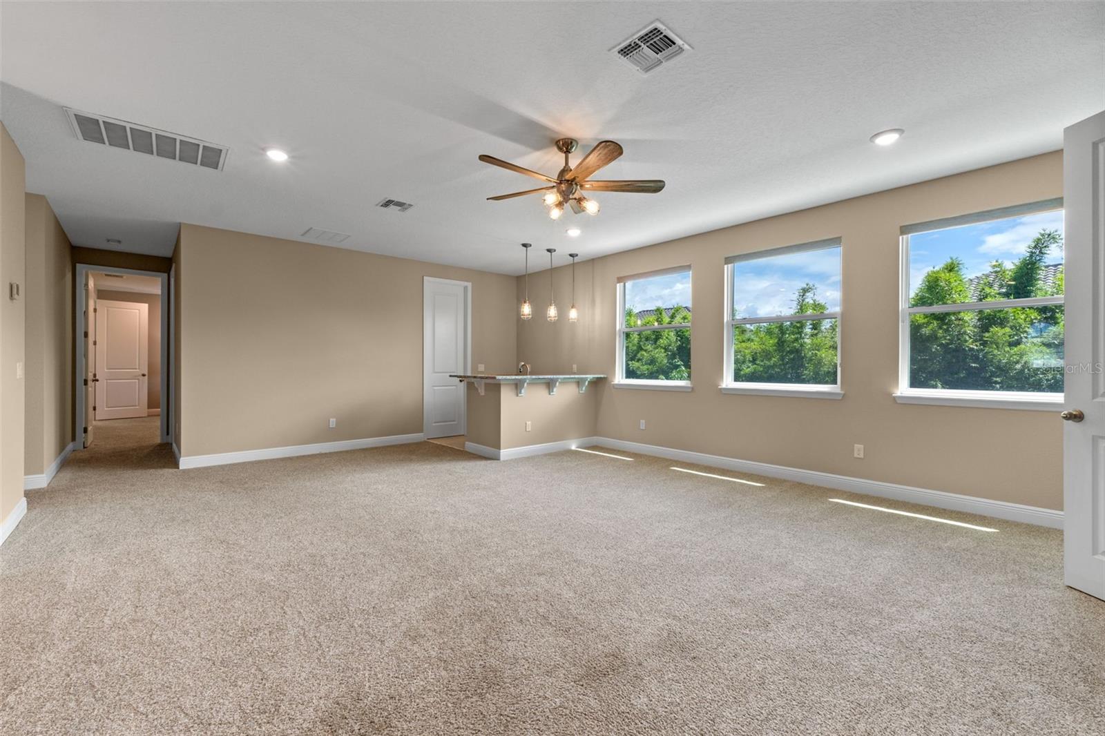 Image 38 of 55 For 8343 Ludington Circle