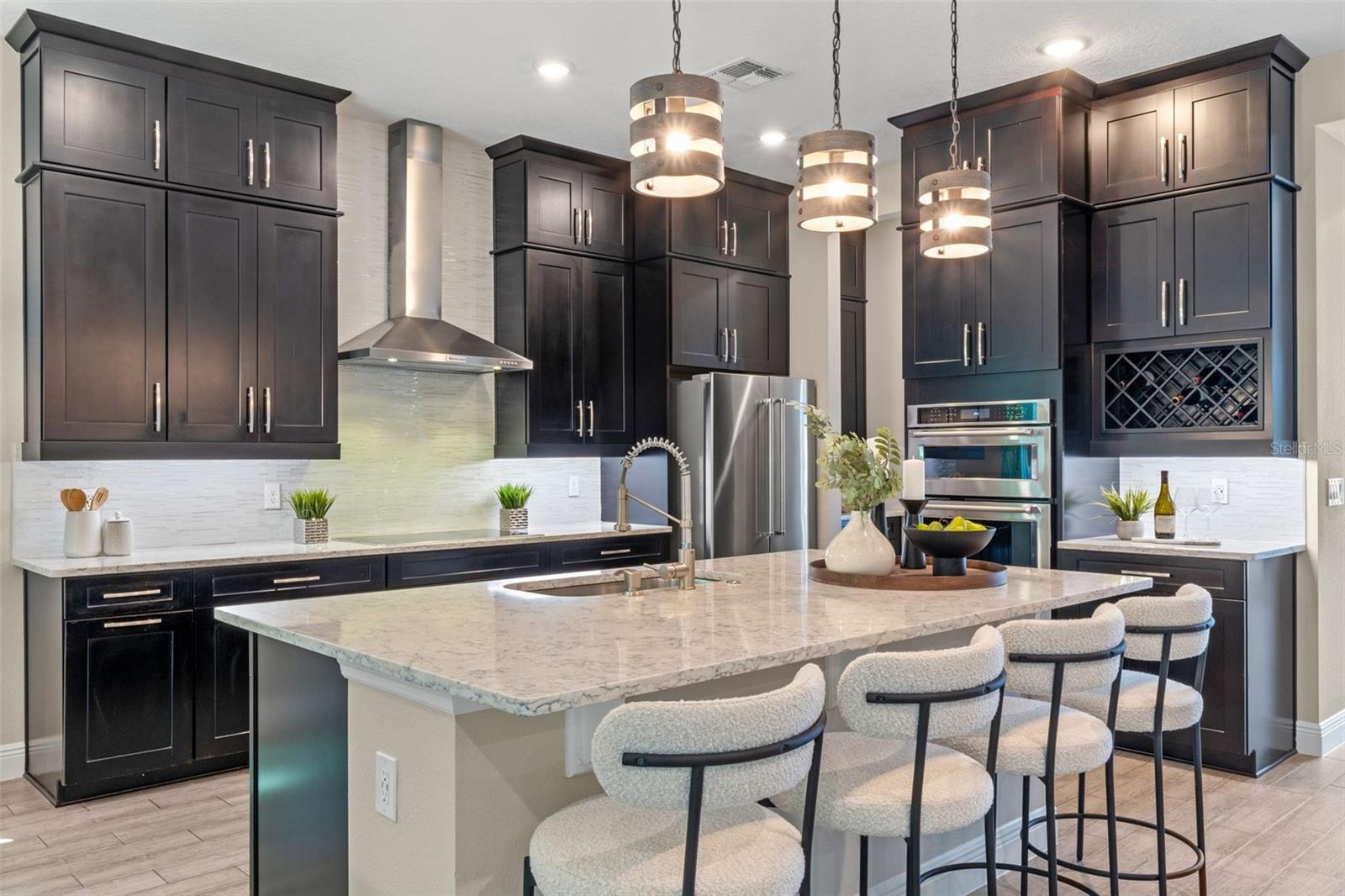 Image 6 of 55 For 8343 Ludington Circle