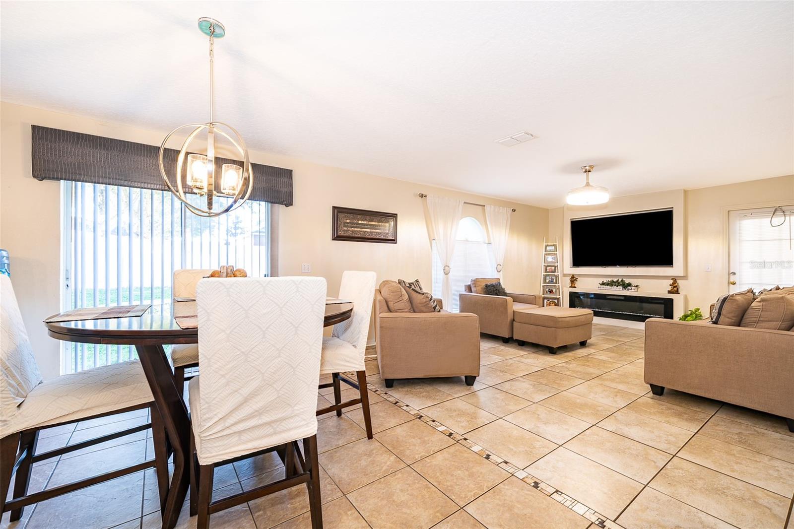 Image 10 of 37 For 1040 Tawny Eagle Drive