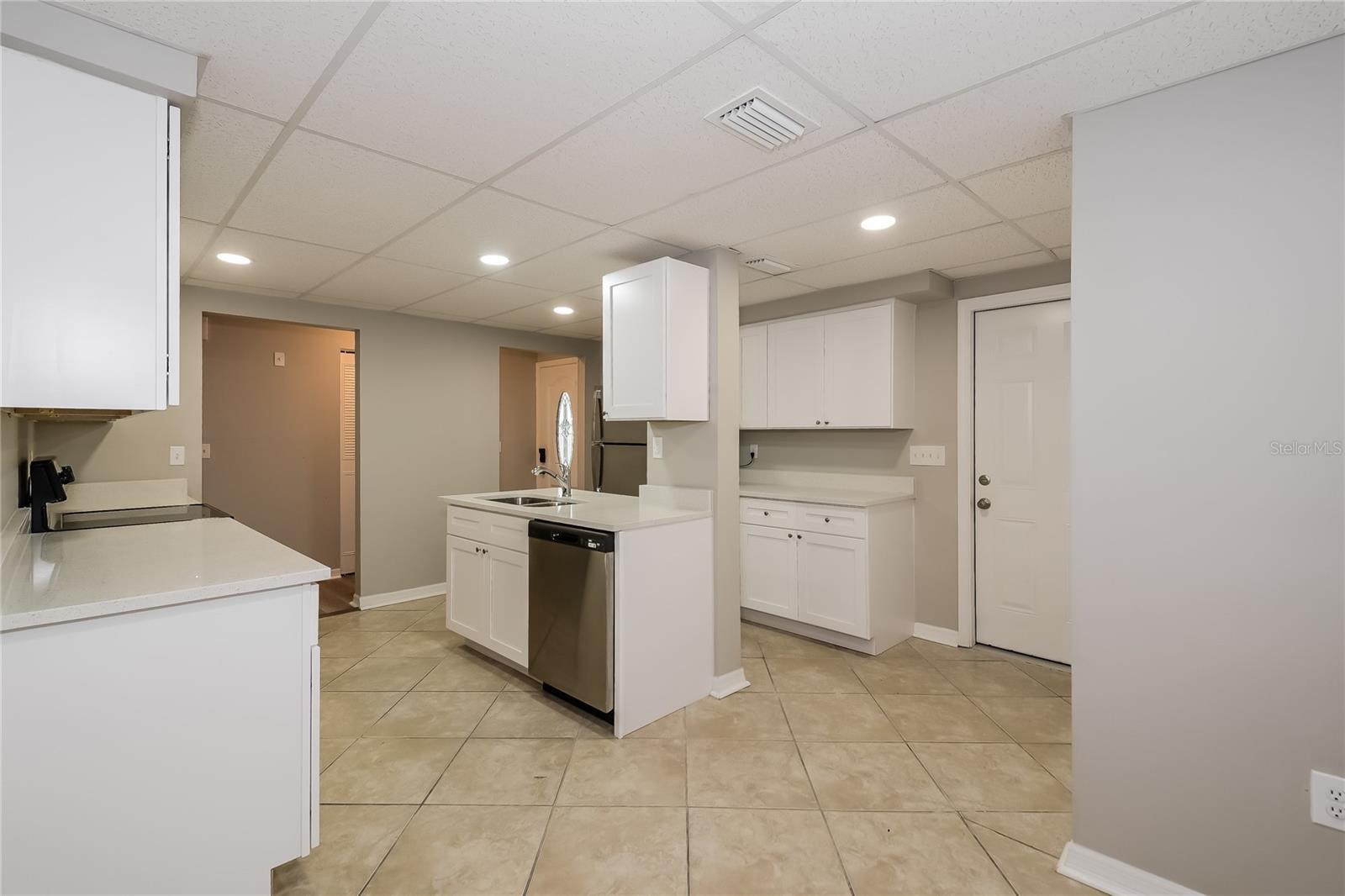 Image 5 of 16 For 812 65th Avenue Drive W