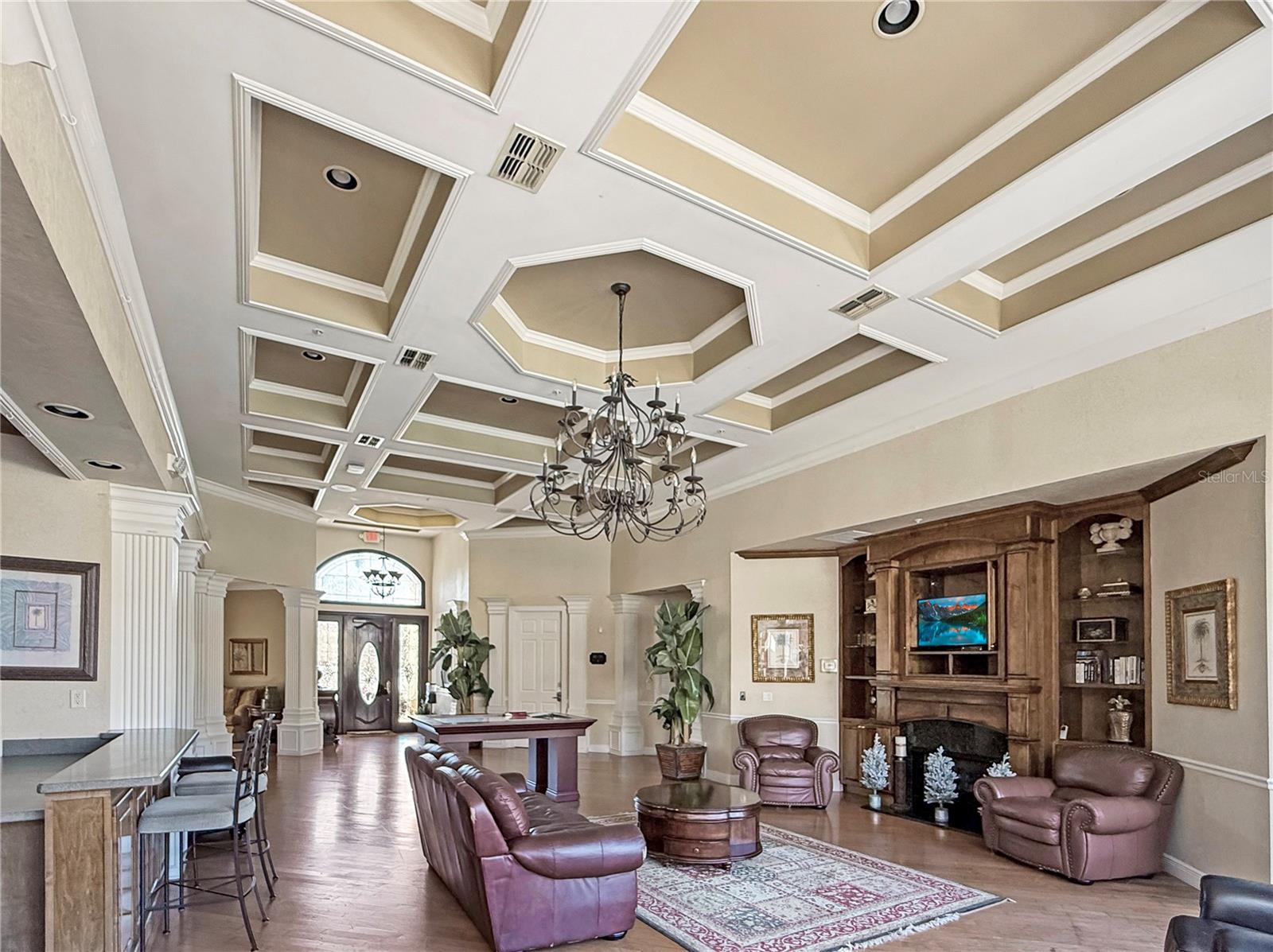 Image 20 of 23 For 860 Grand Regency Point 200