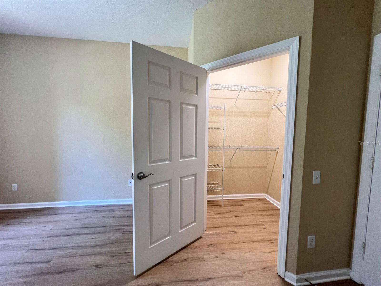 Image 12 of 27 For 6402 Cava Alta Drive 107