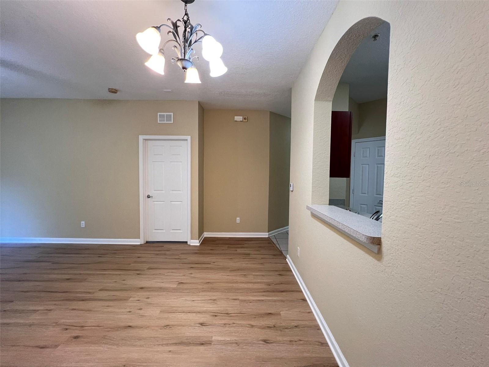 Image 14 of 27 For 6402 Cava Alta Drive 107