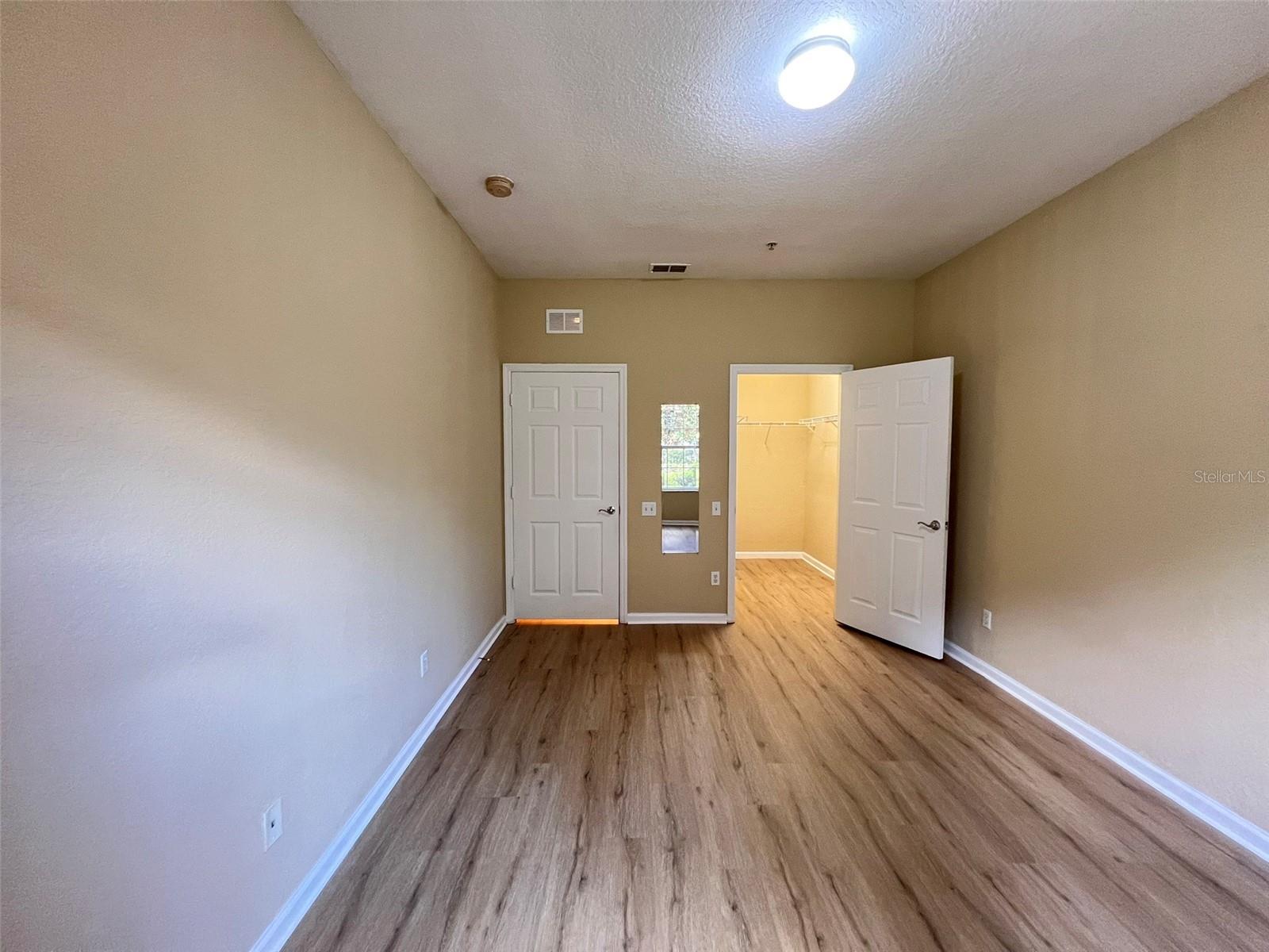 Image 17 of 27 For 6402 Cava Alta Drive 107