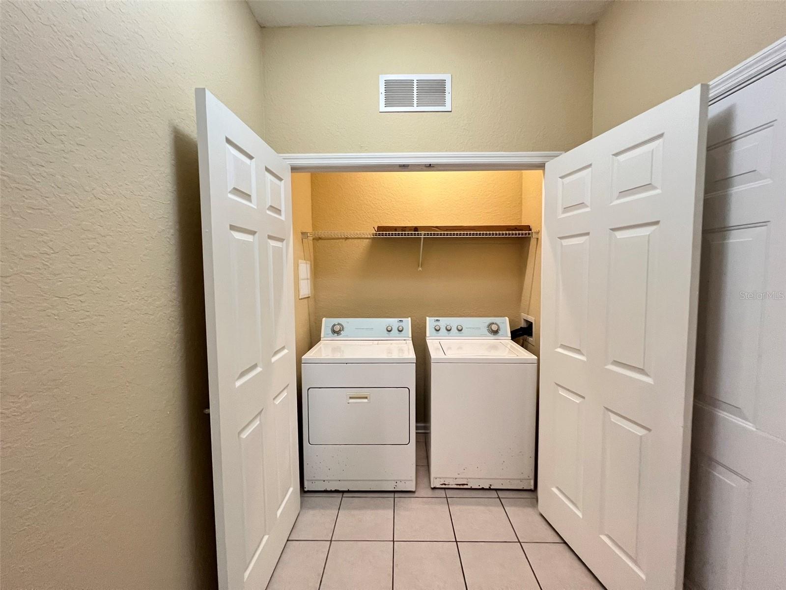 Image 20 of 27 For 6402 Cava Alta Drive 107